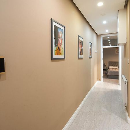 Kensington Courtyard Apartment London Bagian luar foto