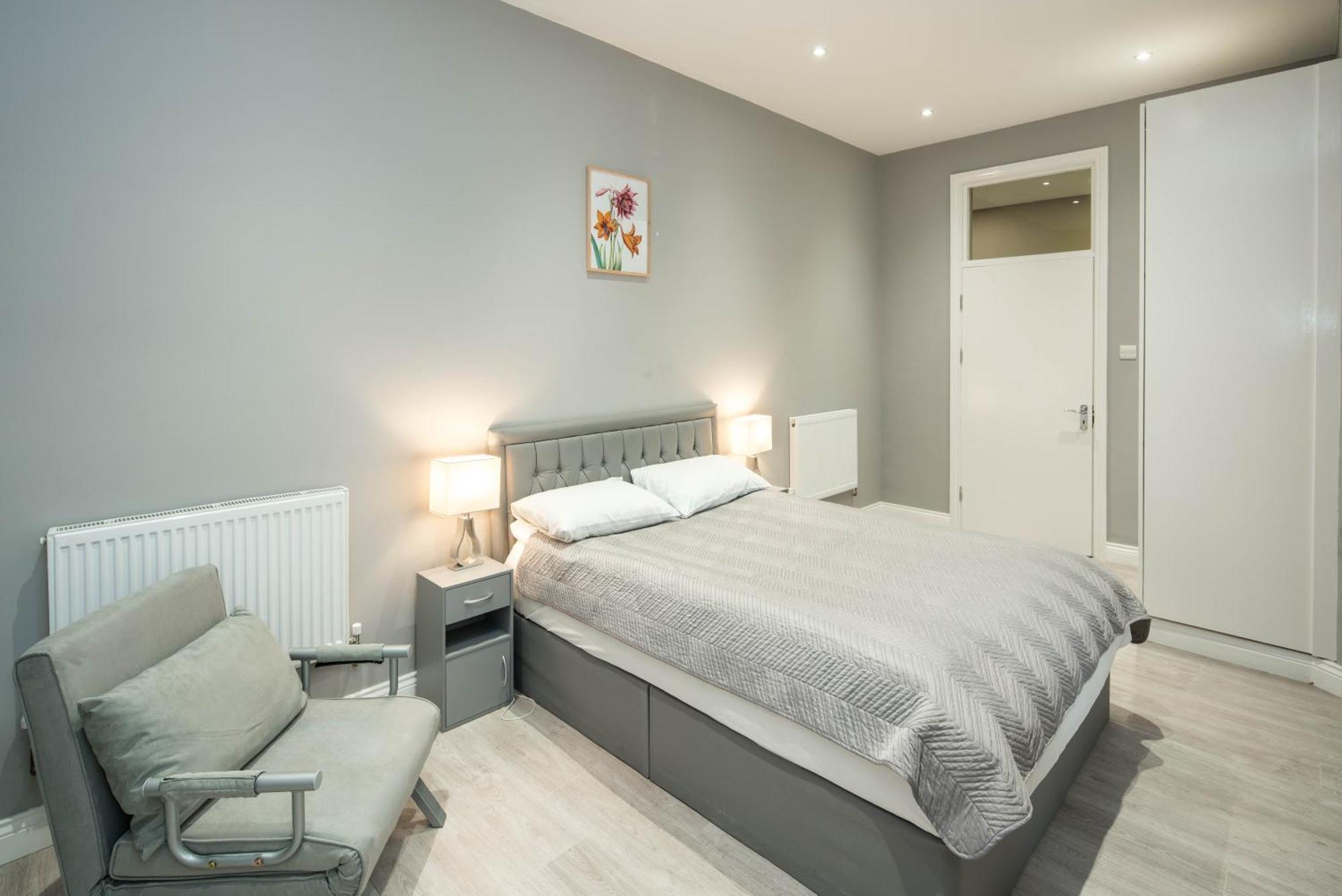 Kensington Courtyard Apartment London Bagian luar foto